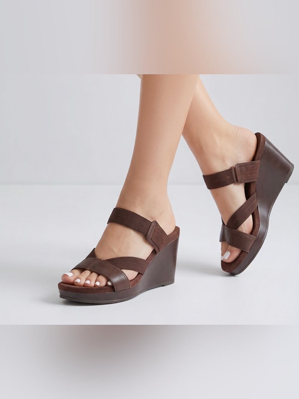 NINE WEST Women’s Brown Leather Wedge Sandals - Classic Comfort